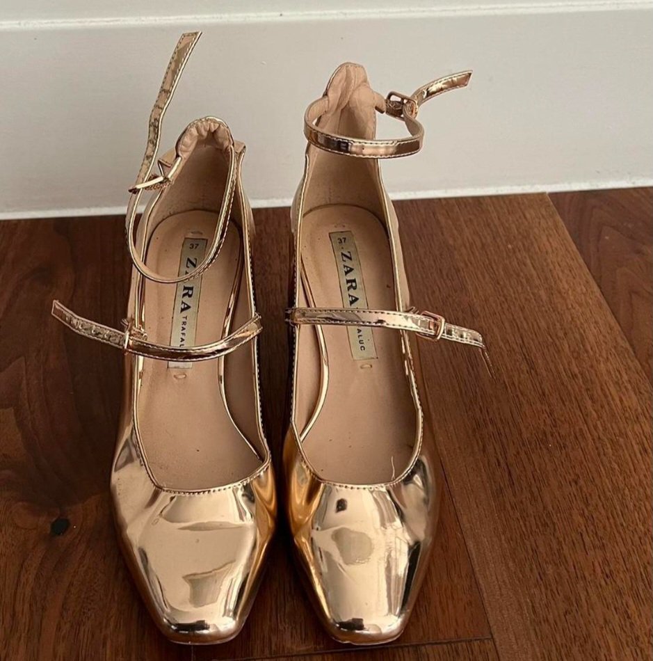 Mary jane Rose Gold || Zara