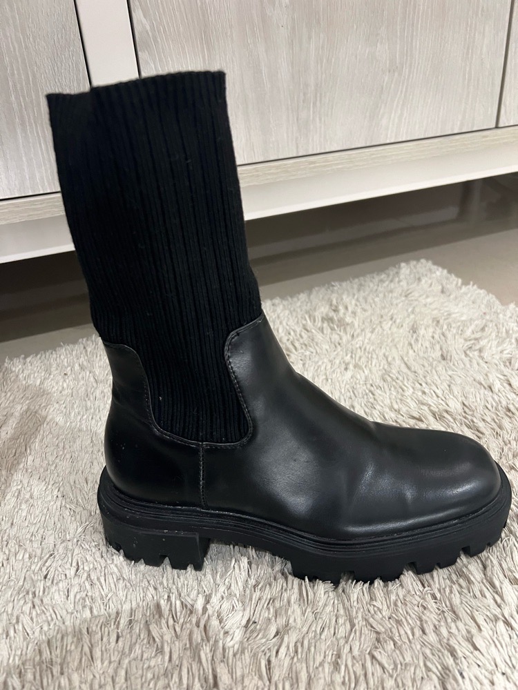 Boots zara