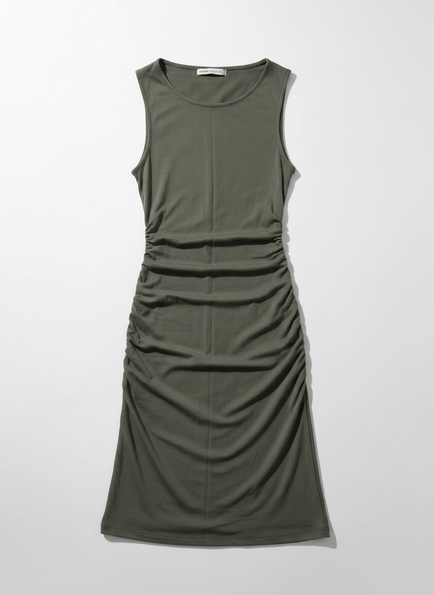 Robe vert militaire pull & bear