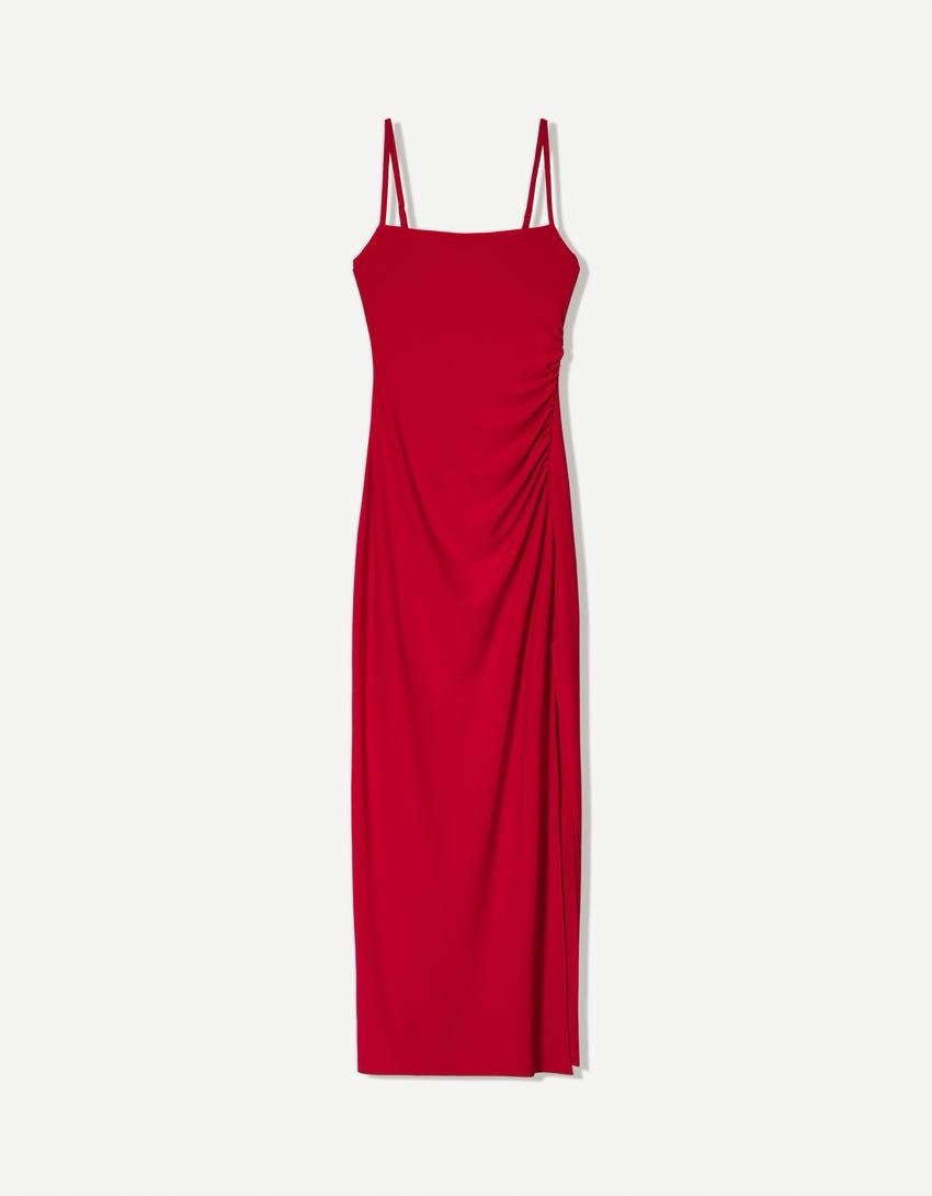 Robe rouge longue à bretelles 