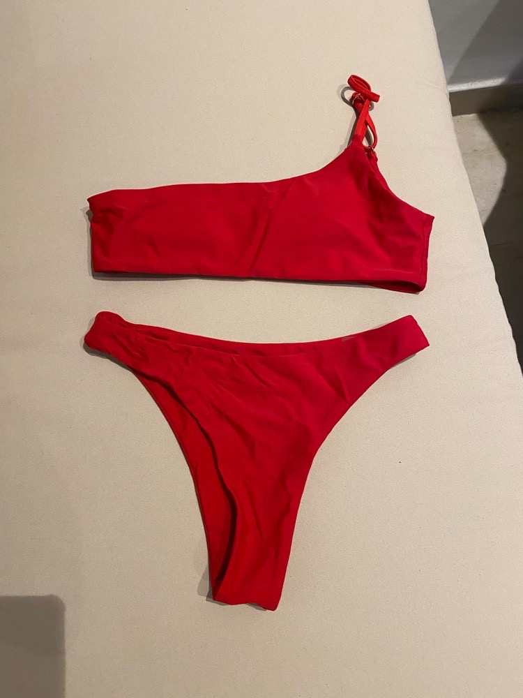 Bikini je m en fou rouge