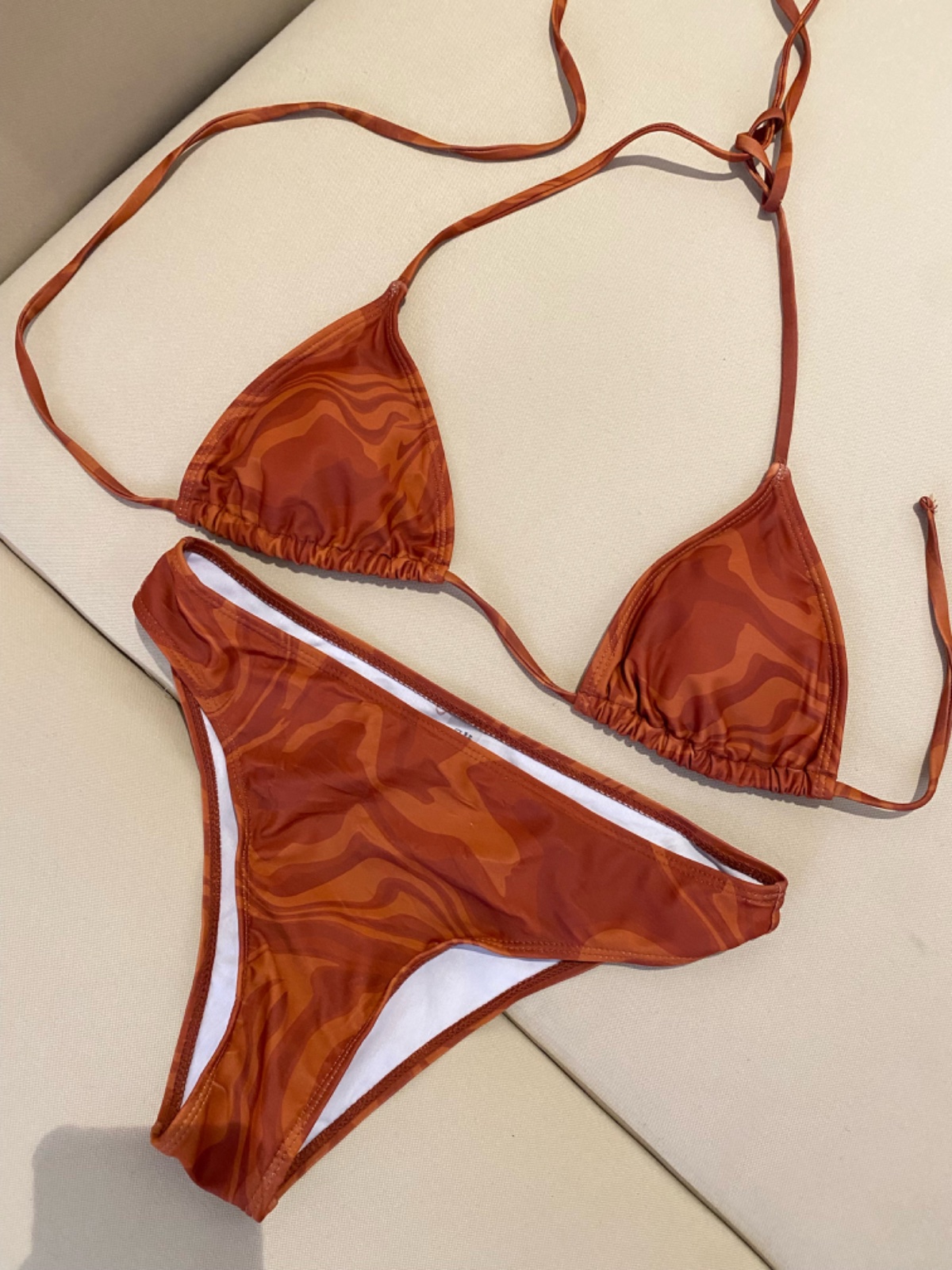 Bikin marron taille haute