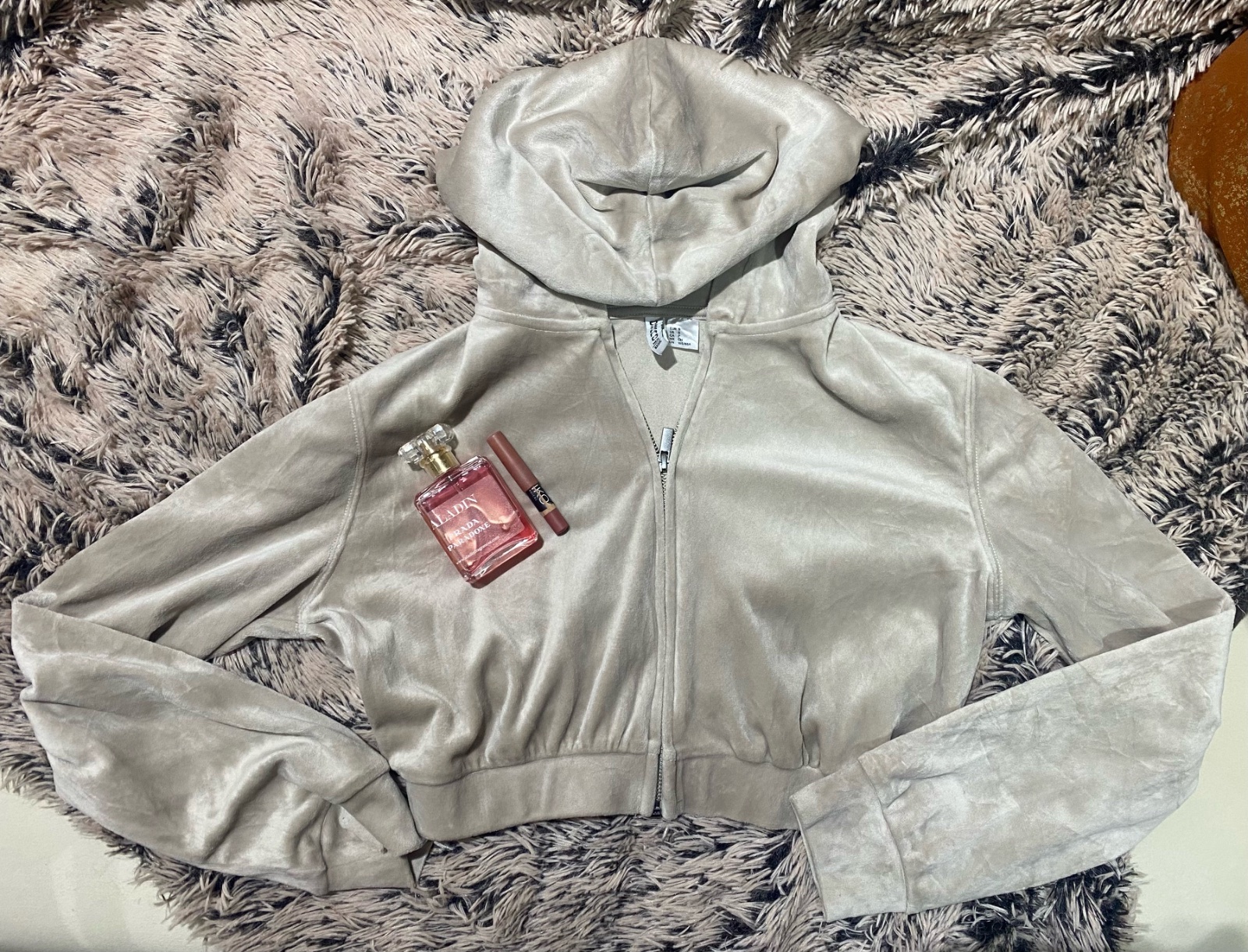 ✨ Hoodie velours beige / crème – ultra doux & tendance ✨