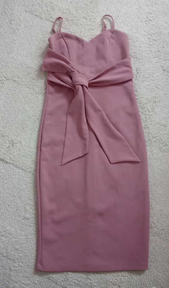 Jolie robe droite Asos 