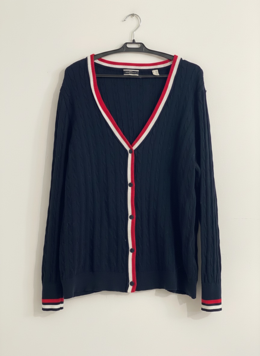 Cardigan 