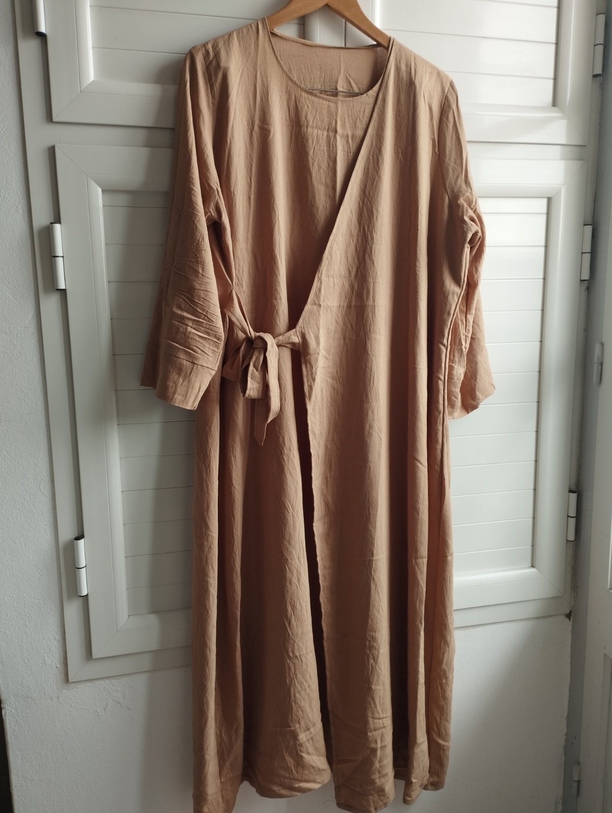 Robe et chemise très chic 😍🤎