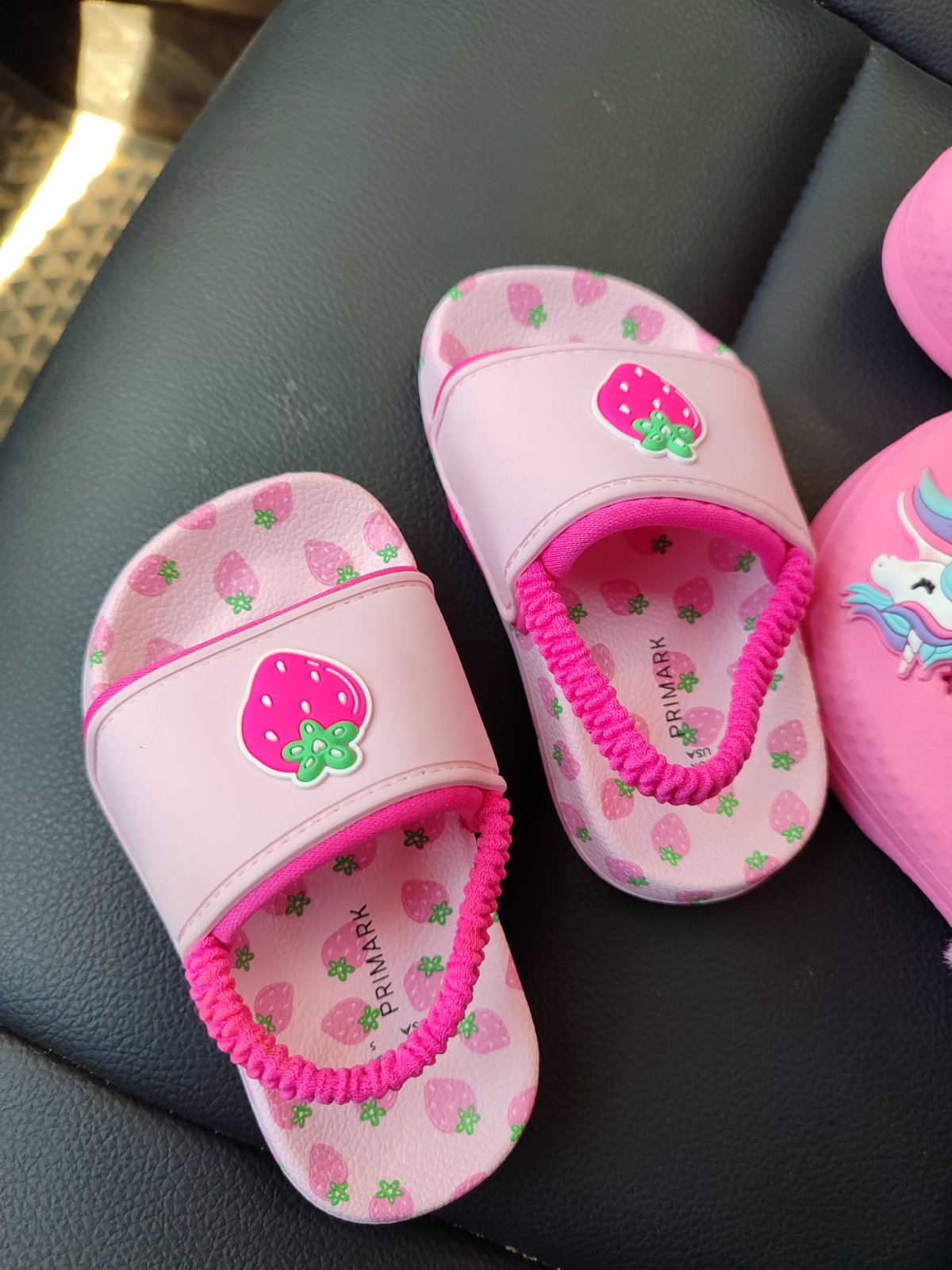 Mules bebe fraise