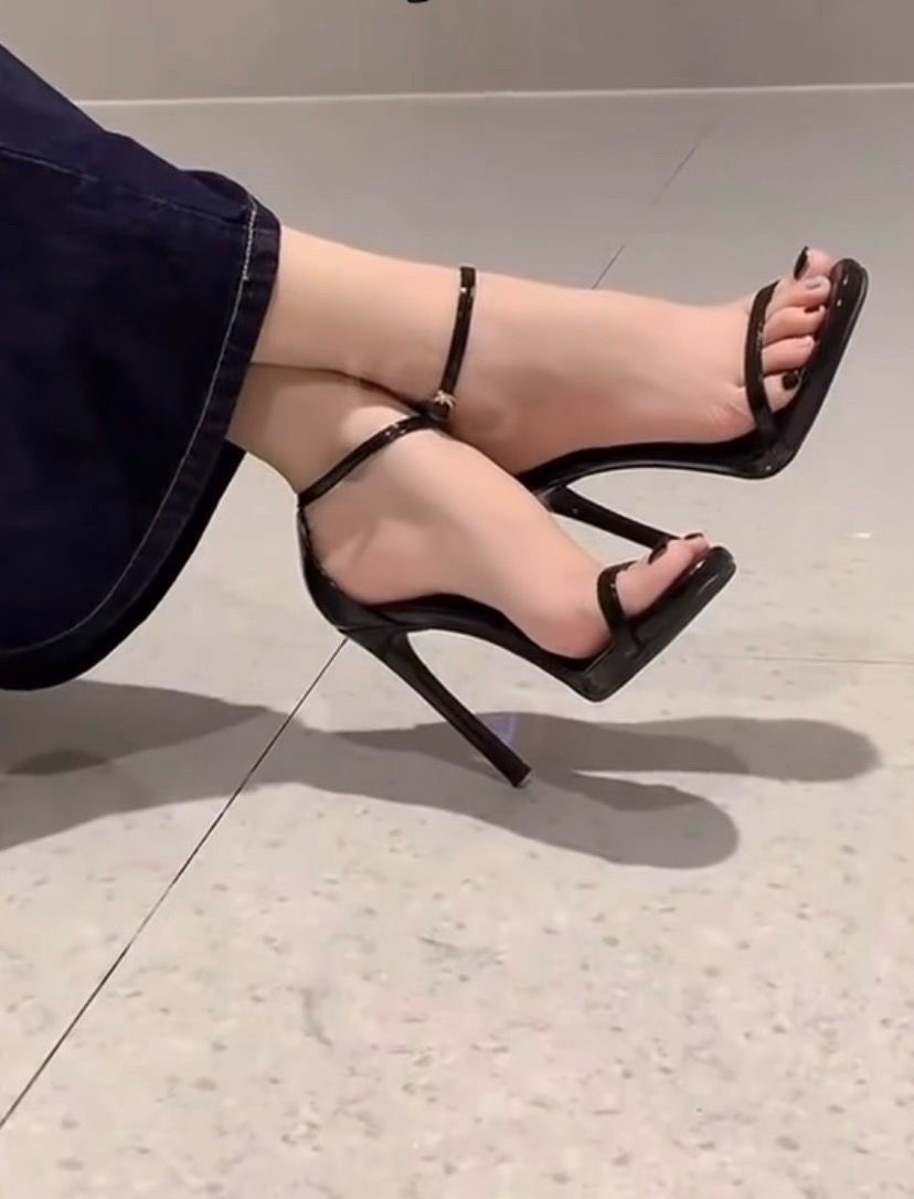 Sandale Talon noir 