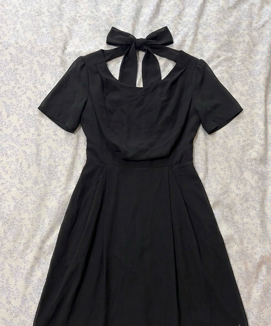 Robe noir taille s
