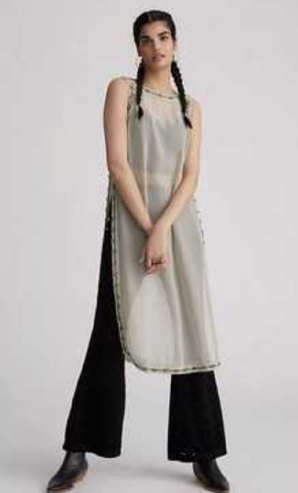 Robe transparente 