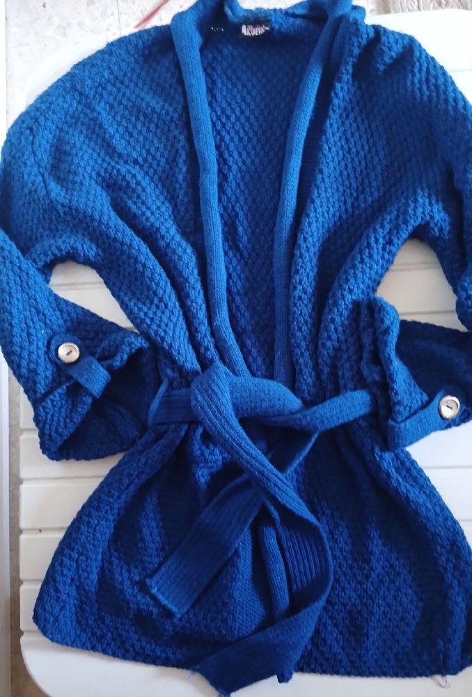 gilet en bleu roi 
