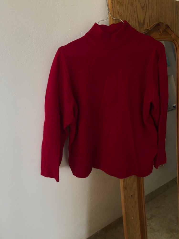 Pull rouge simple
