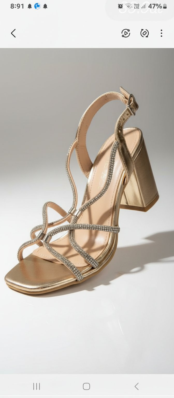 Chaussure doré 