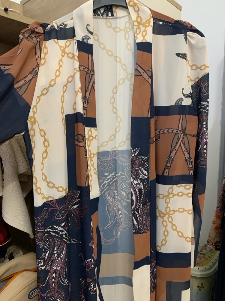 Lots Demi  avec  abaya 