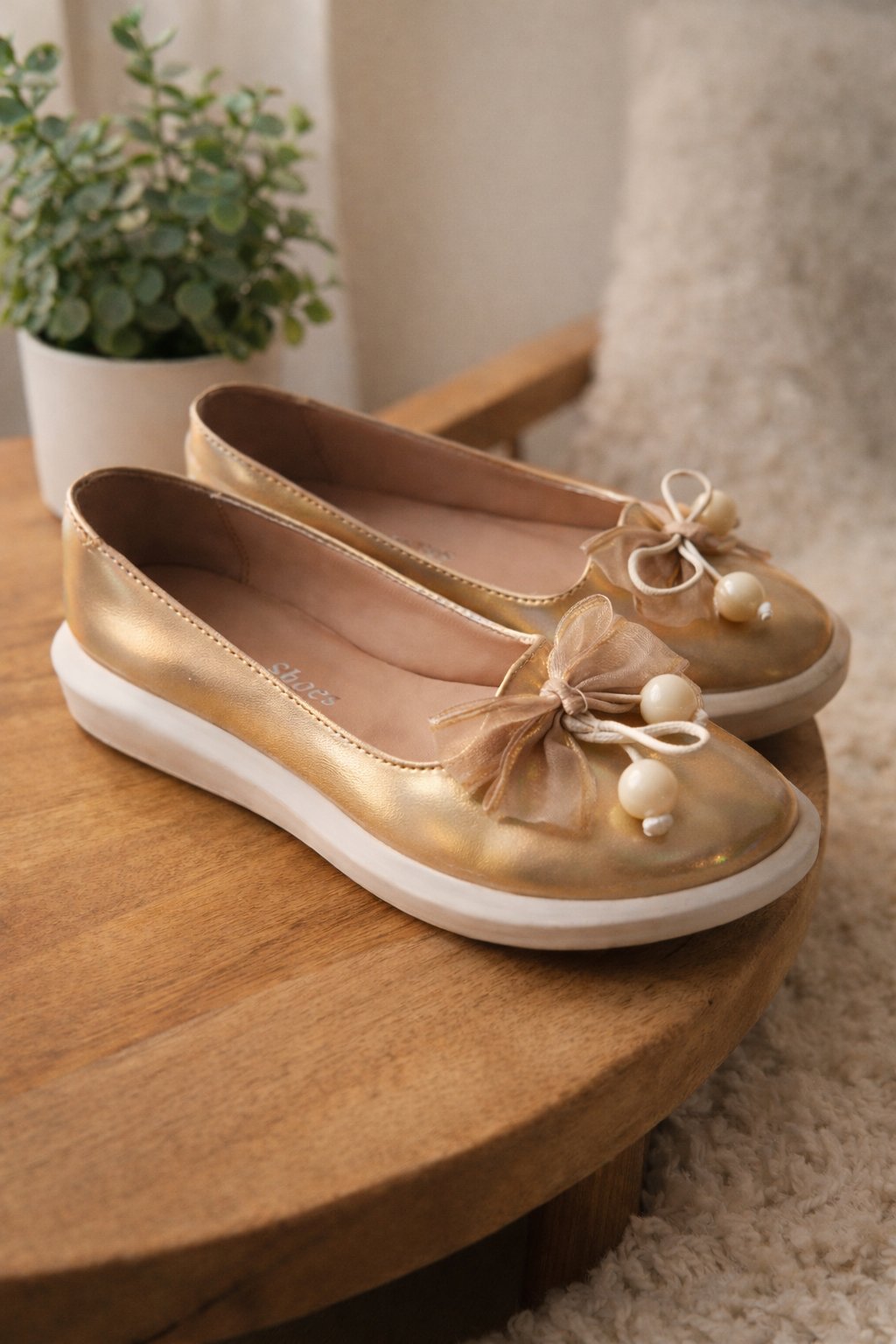 Ballerine dorée pour fille 