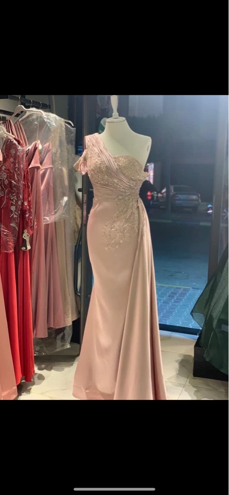 Robe soire rose poudre