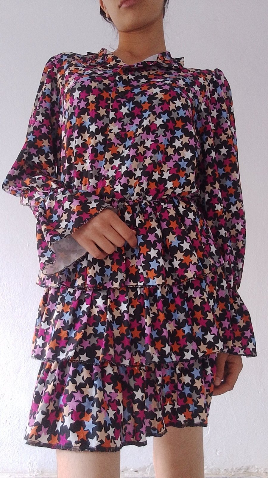 Robe étoile de plusieurs couleurs parfaite pour une soirée ou sortie 