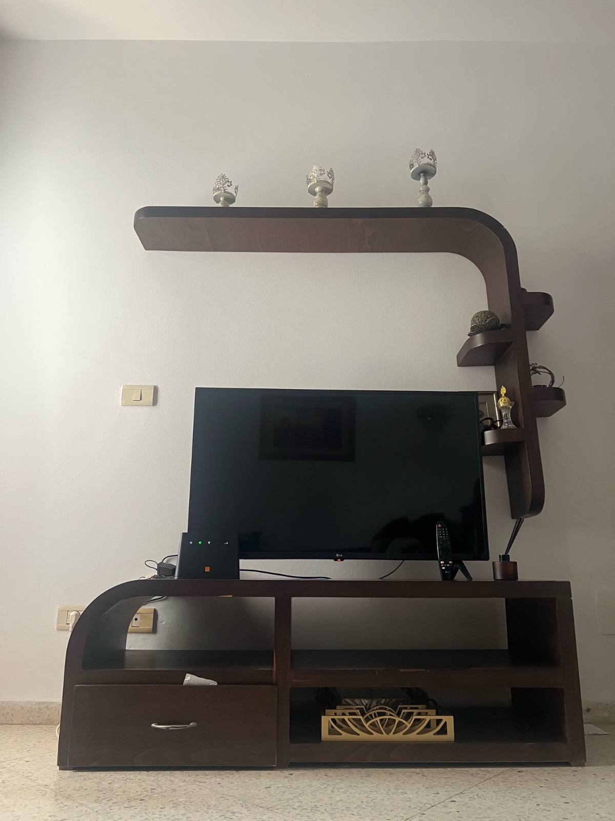 Element tv