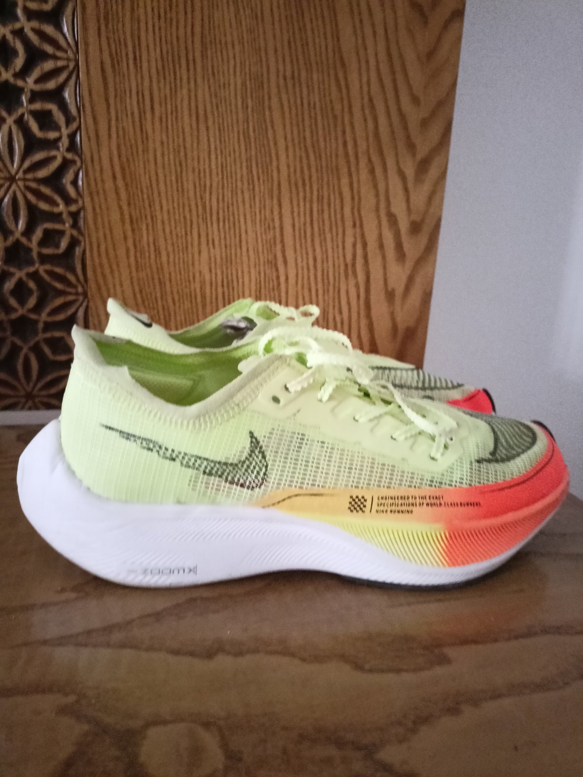 Chaussure  Nike ZoomX Vaporfly 42.5