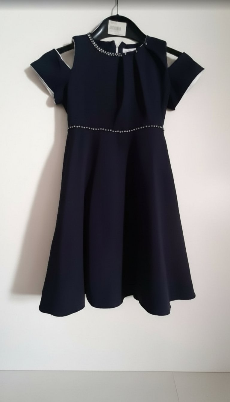 🦋robe fillette importée 9 ans🦋