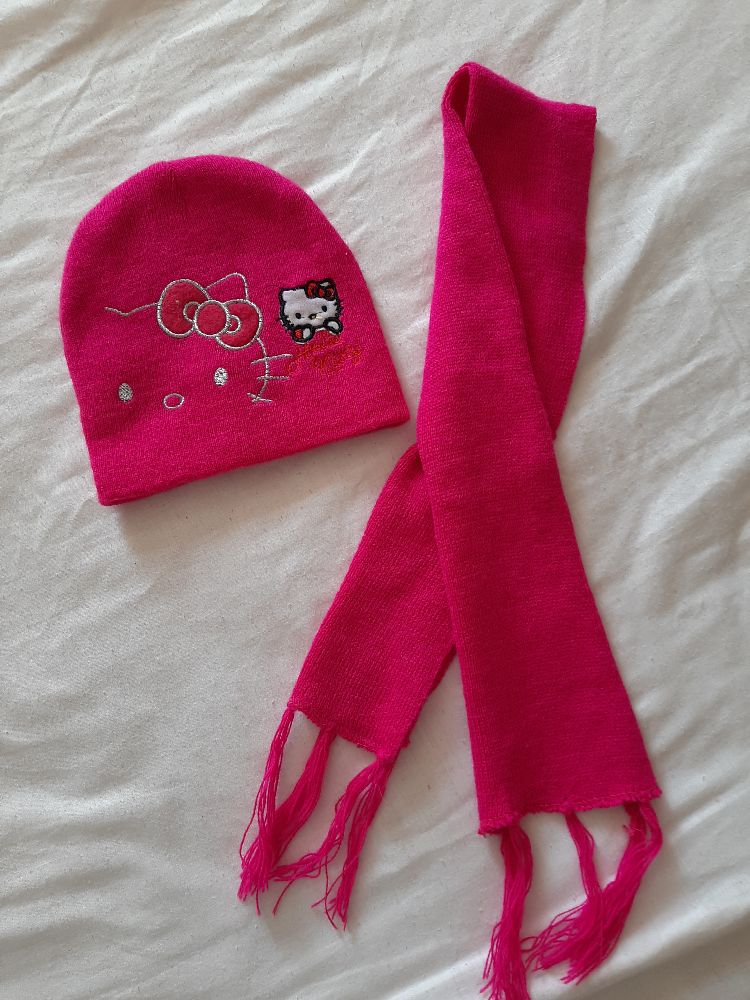 Bonnet + cachecol neuf
