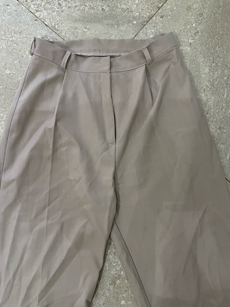 Pantalons grège taille haute