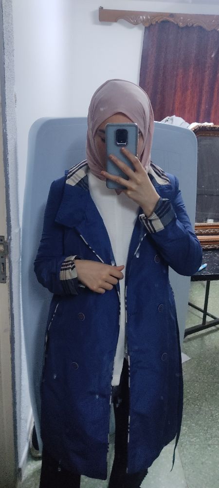 2 trench à 68dt taille M