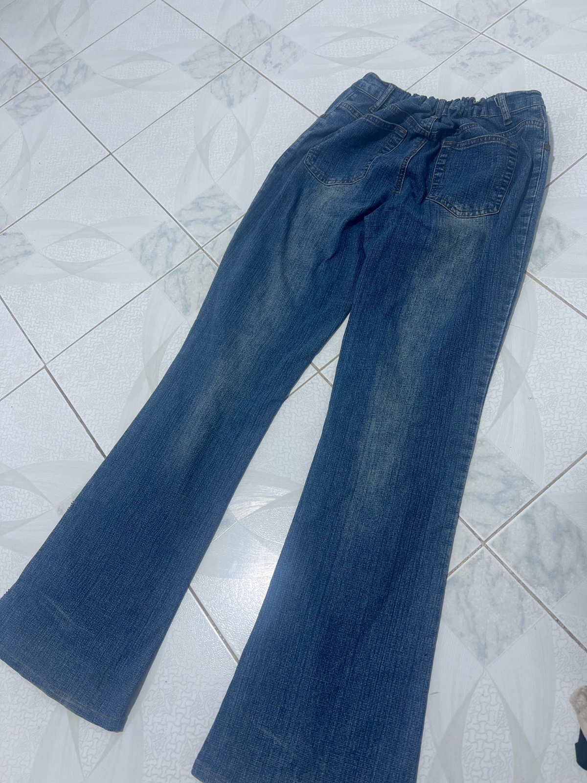 Pantalon jean (flared jean)