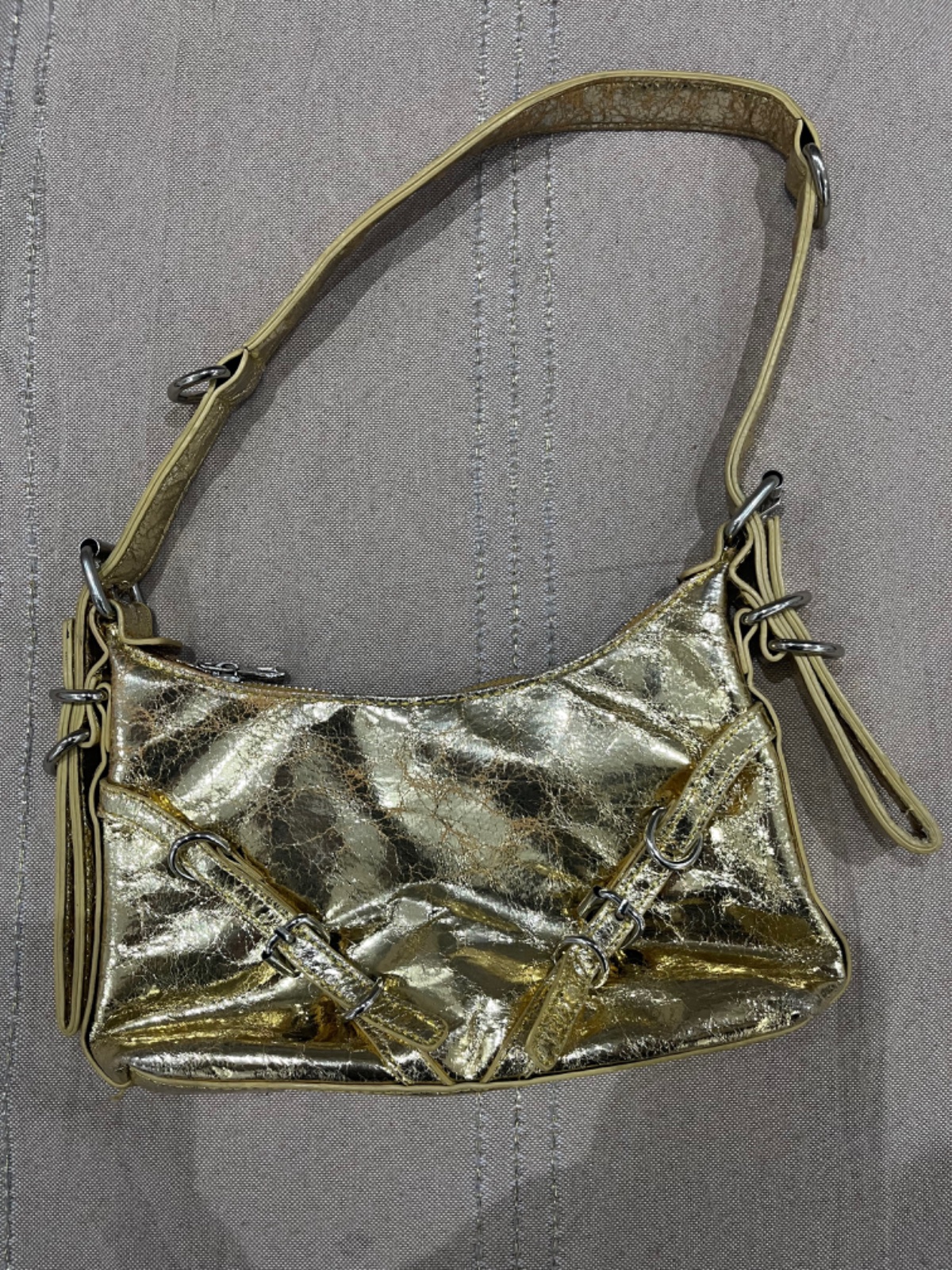 Sac doré