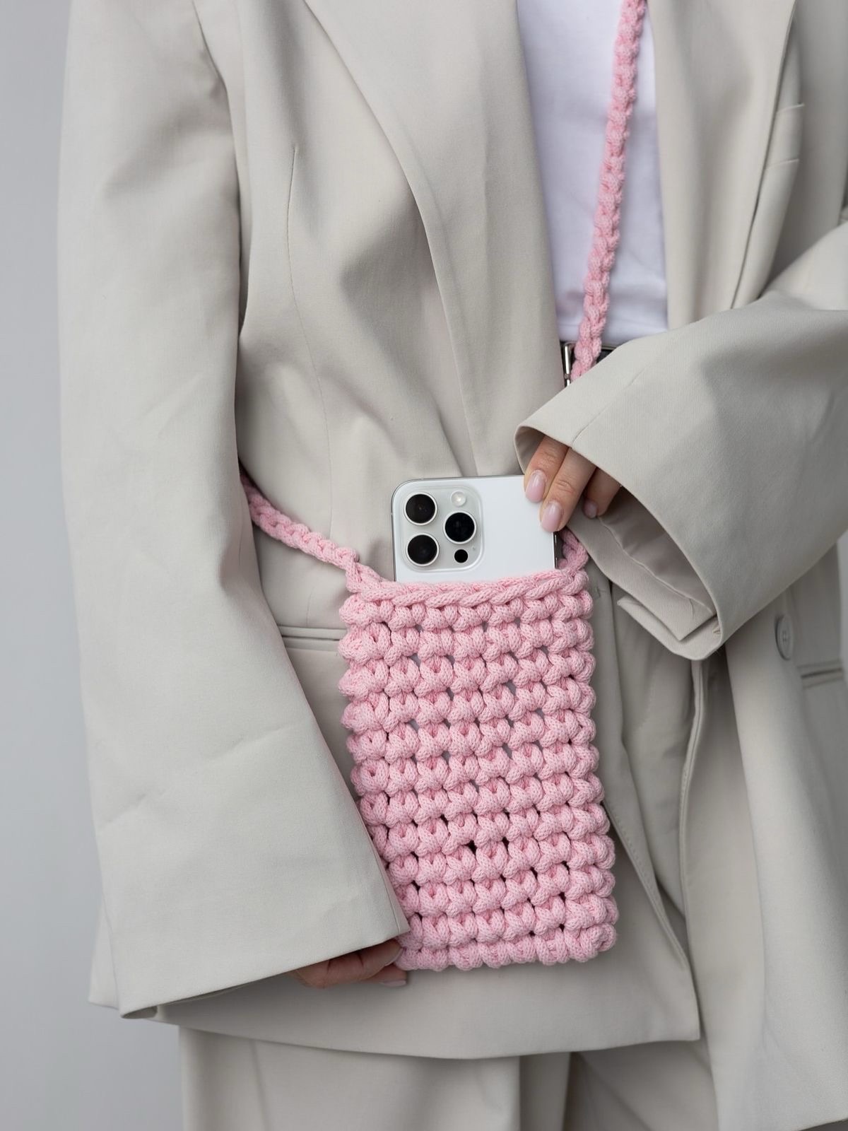 Porte telephone crochet