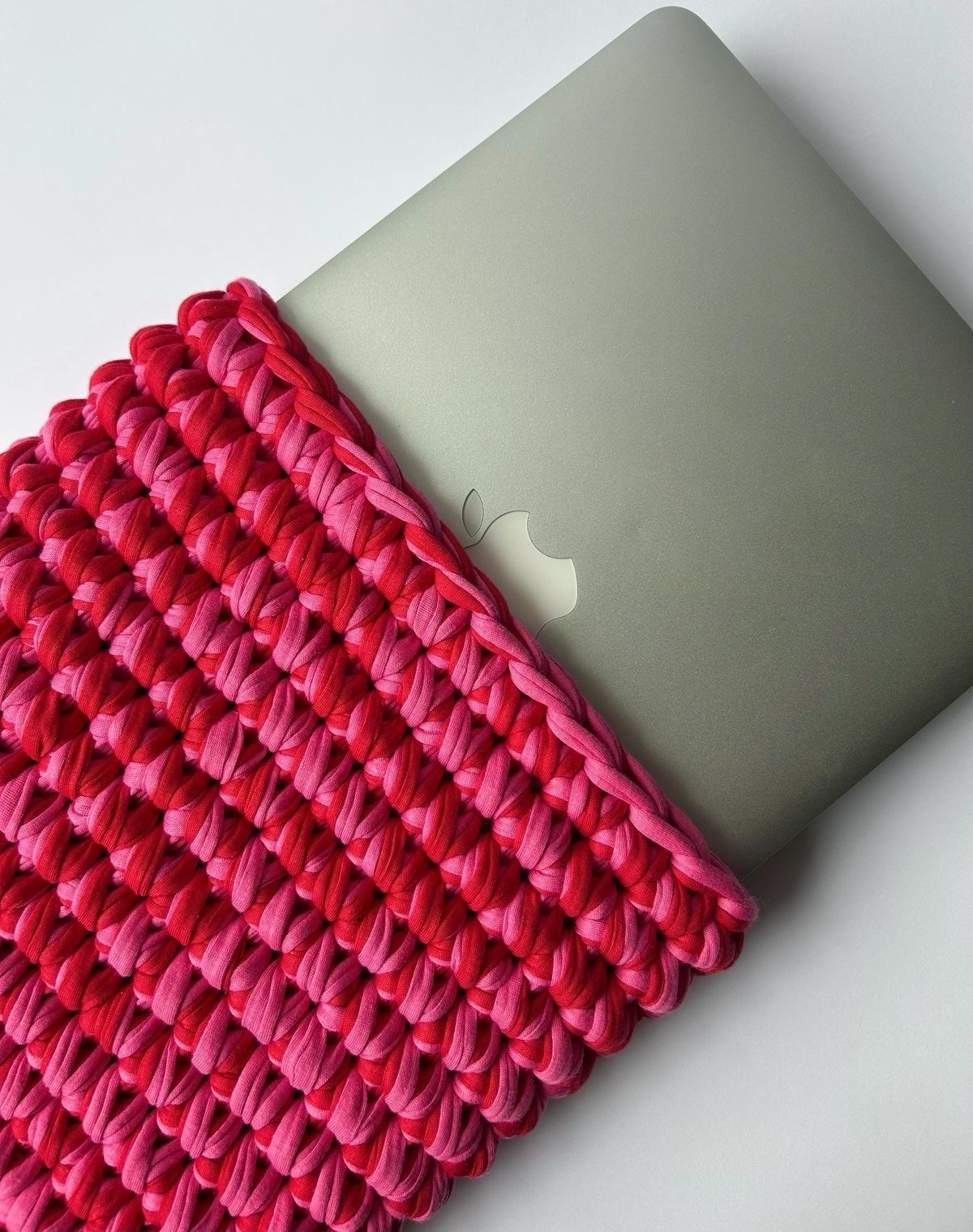 Pochette pc crochet standard