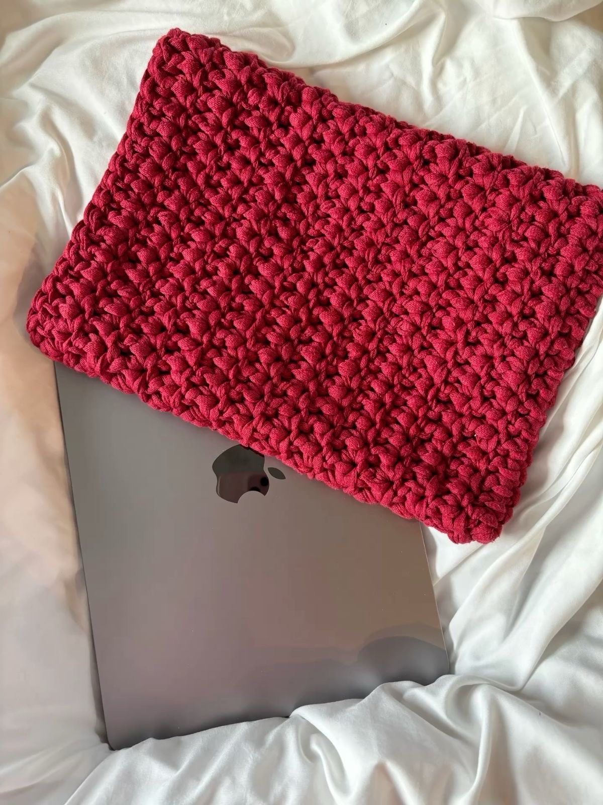 Pochette pc crochet standard