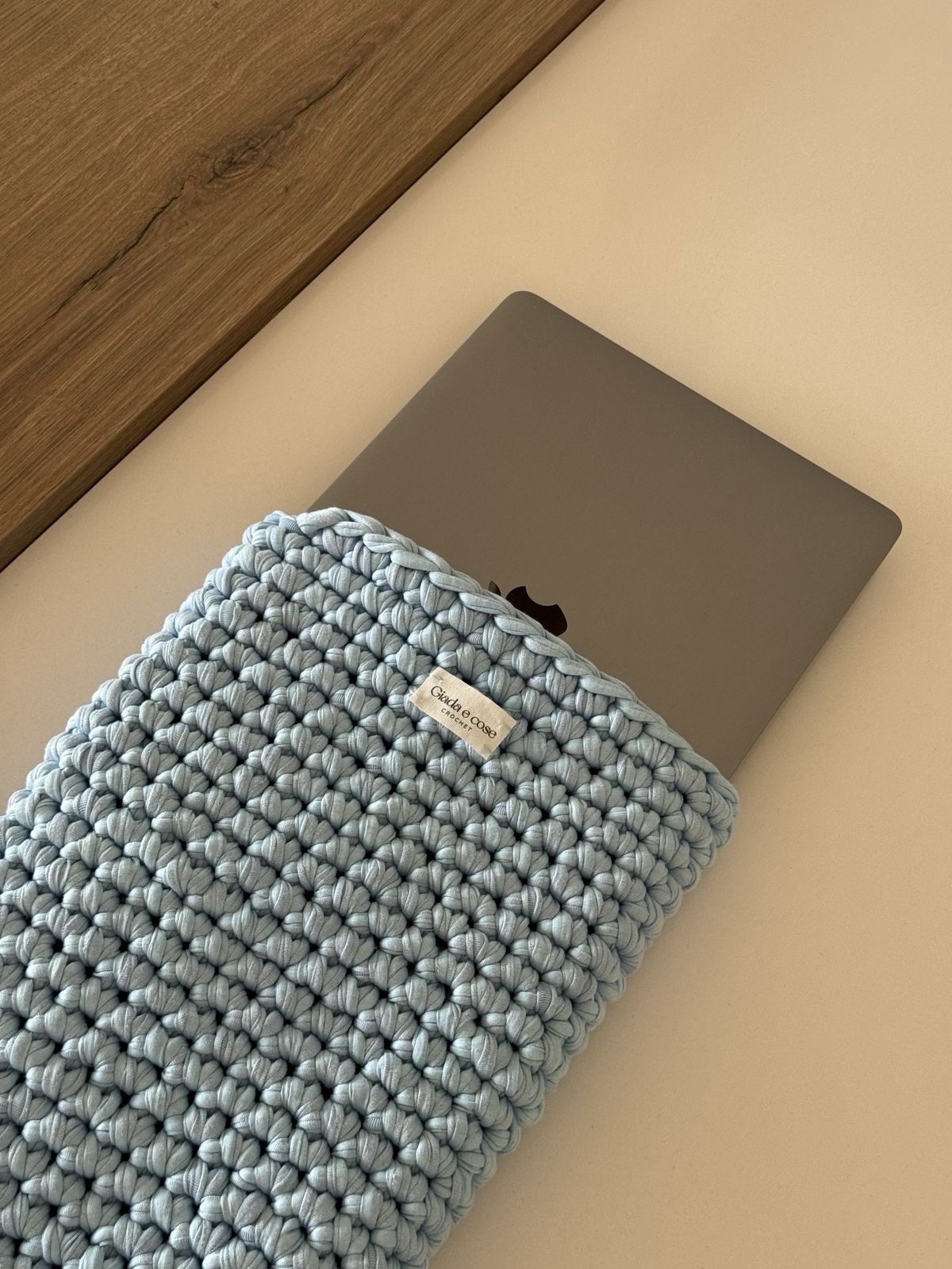 Pochette pc crochet