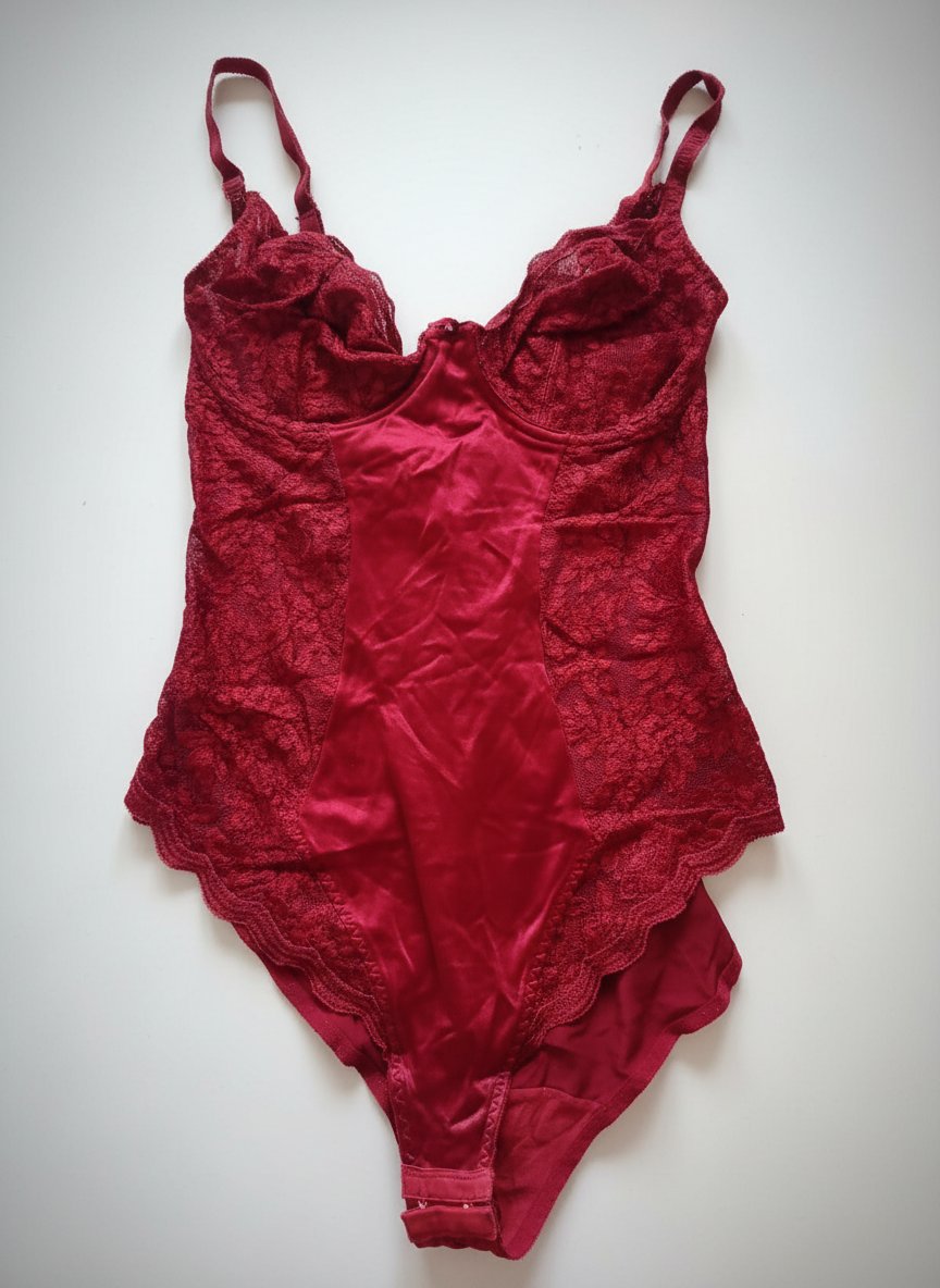Lingerie femme rouge