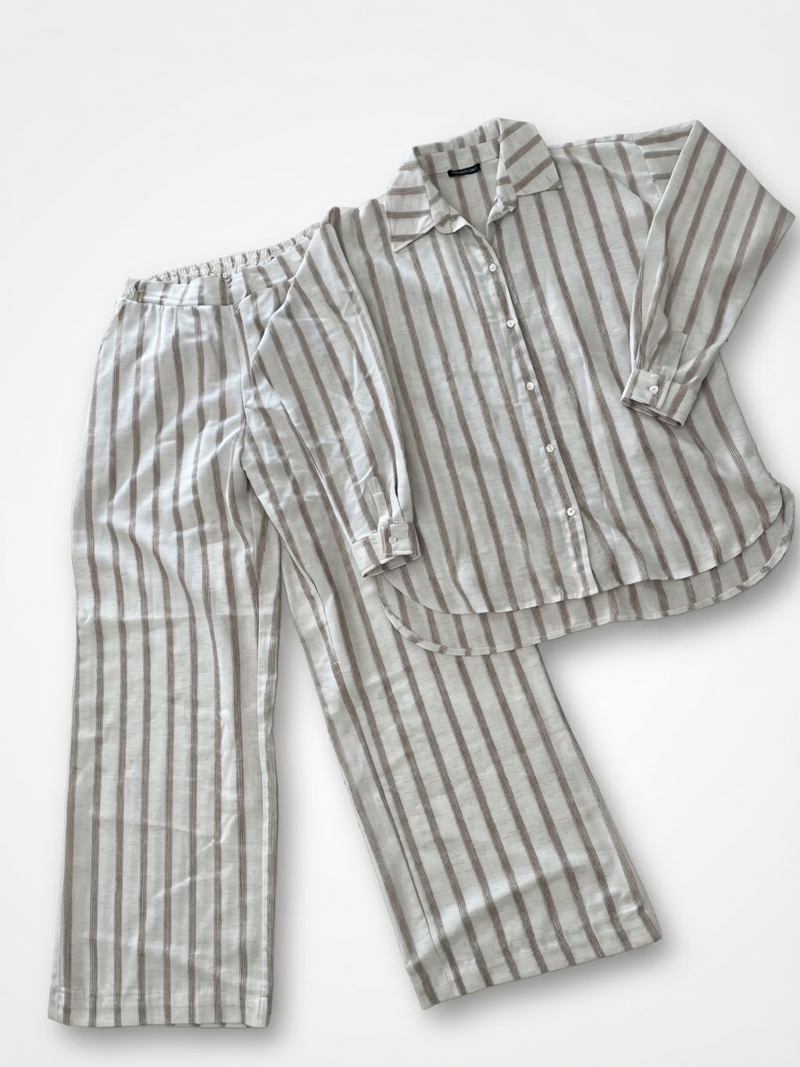 Set beige rayure TAHITI TAILLE L coupe large chemise et pantalon