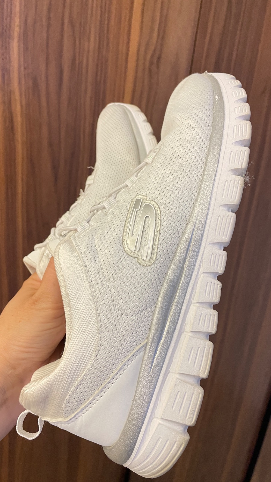 Basket skechers 39  blanc