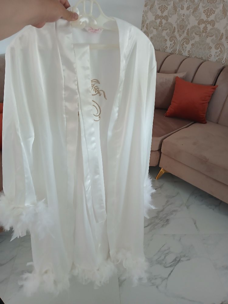 Kimono bride 