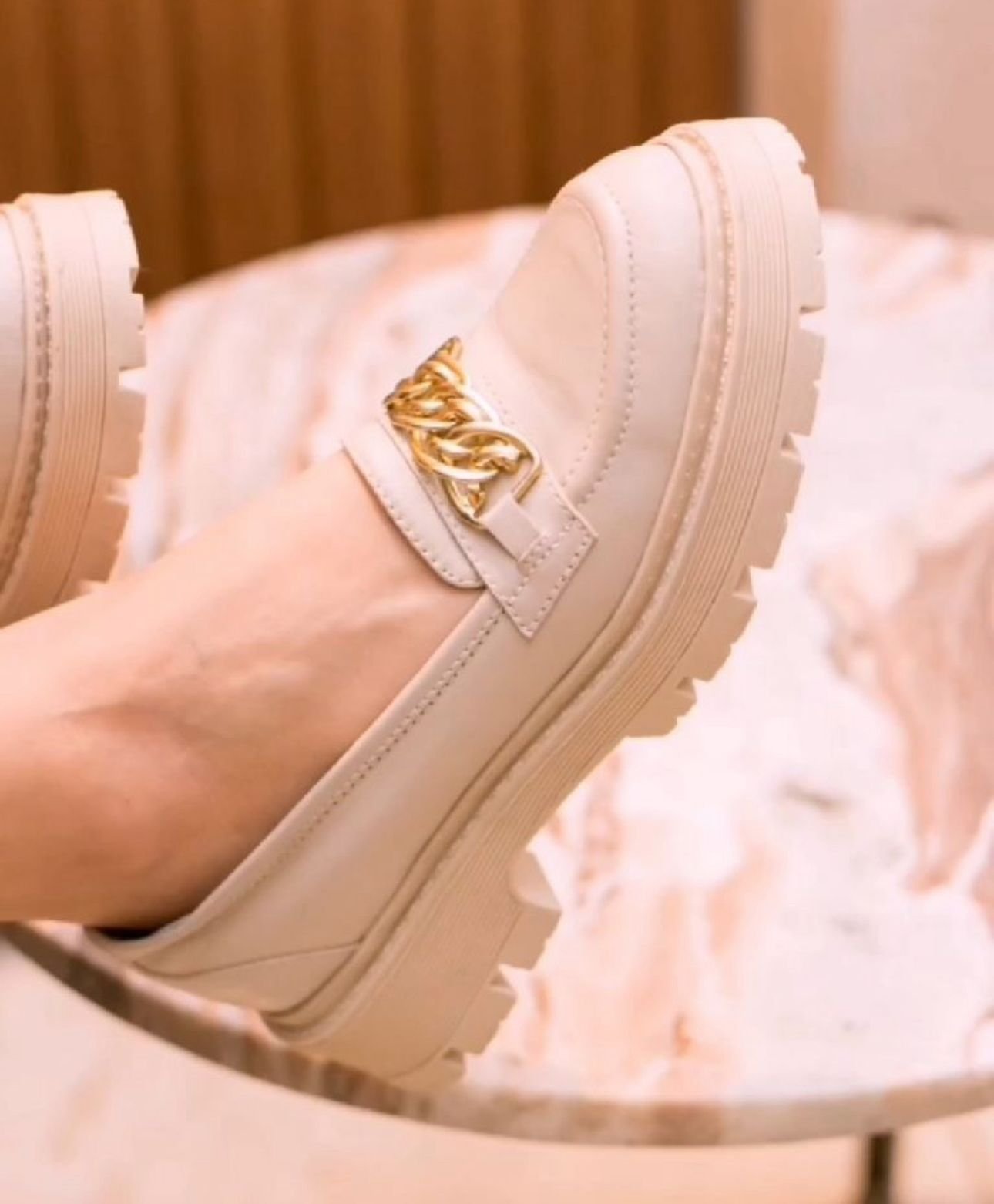 Derbies modèle zara