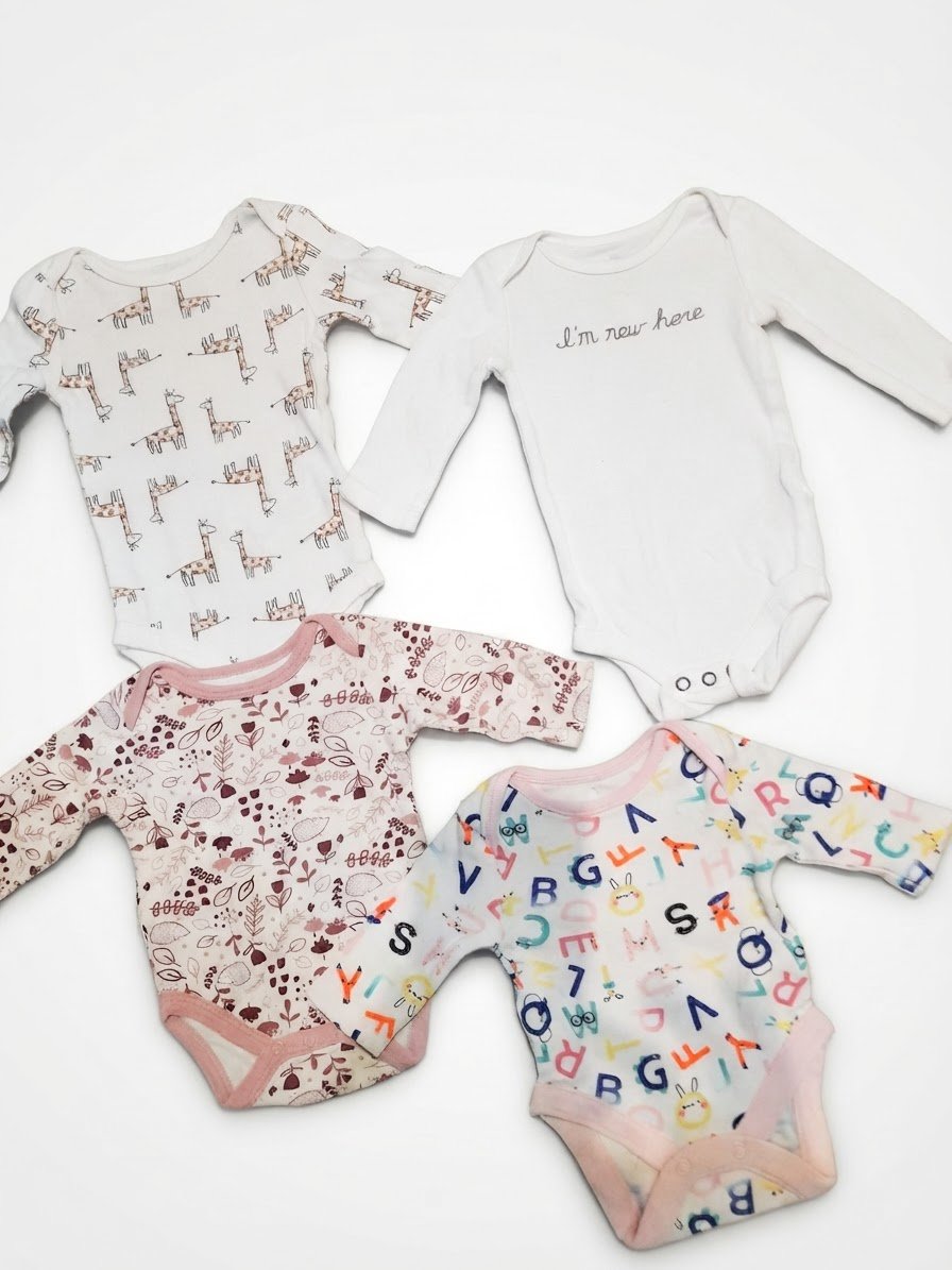 4 body bébé 0-3mois