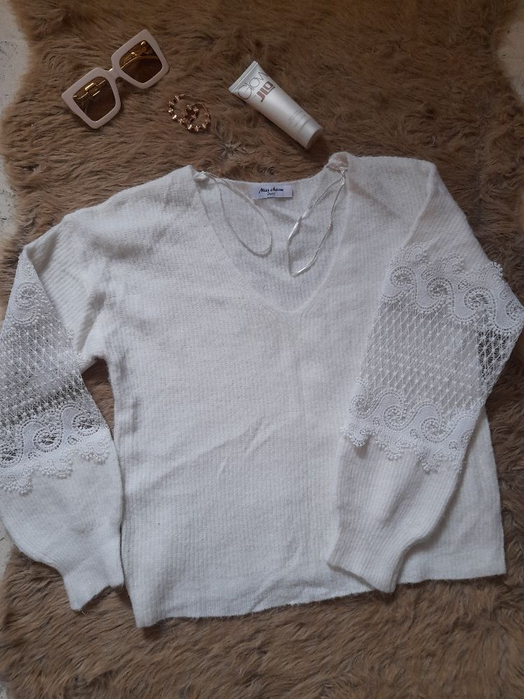 Pull blanc