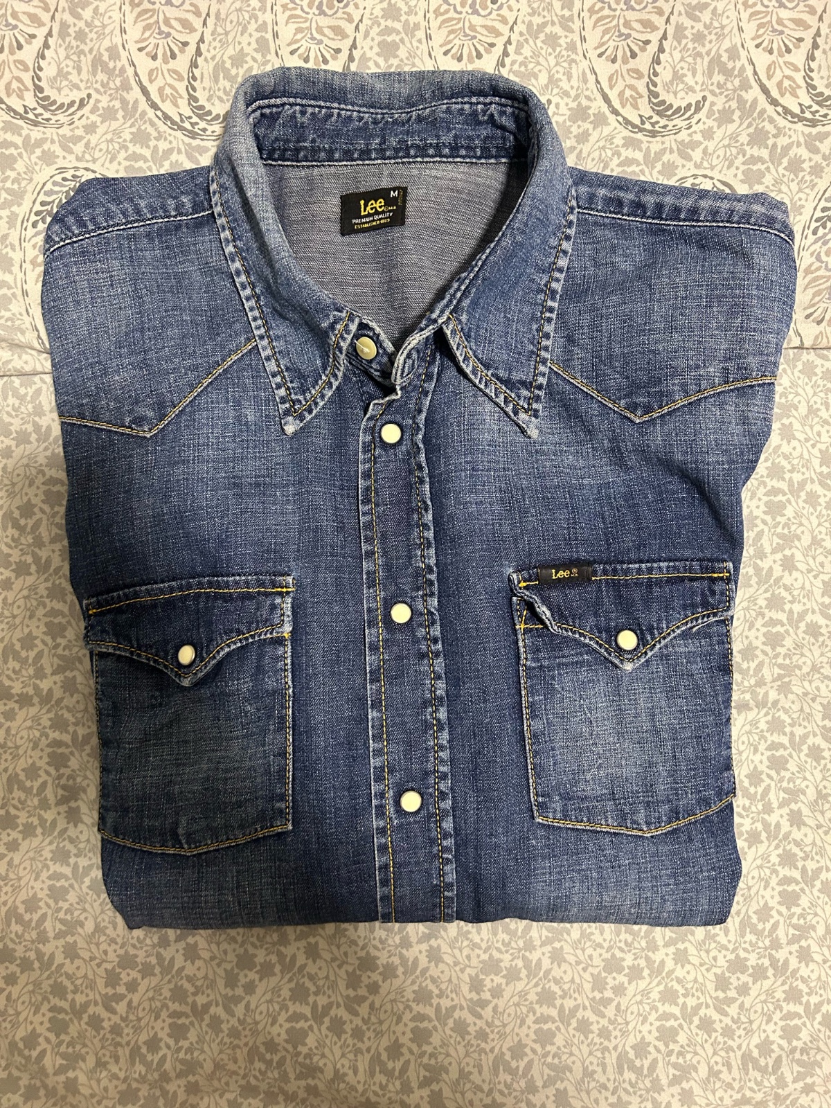 Chemise LEE