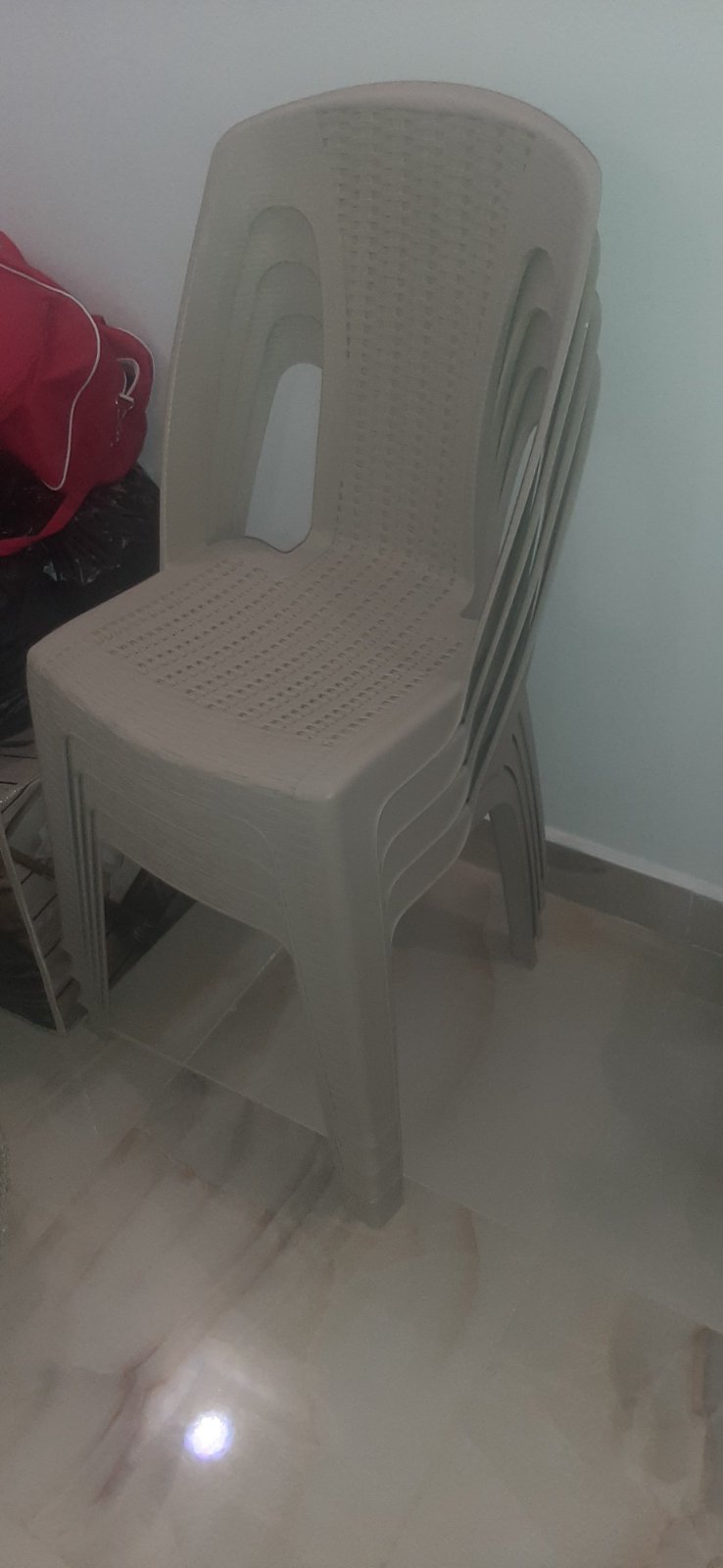 Chaise en plastique 