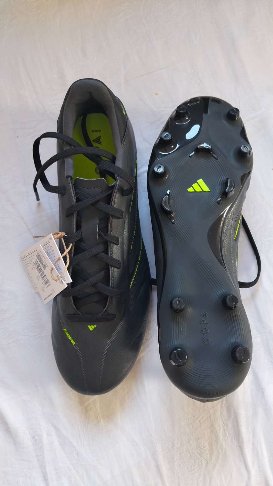 Crampon adidas coppa