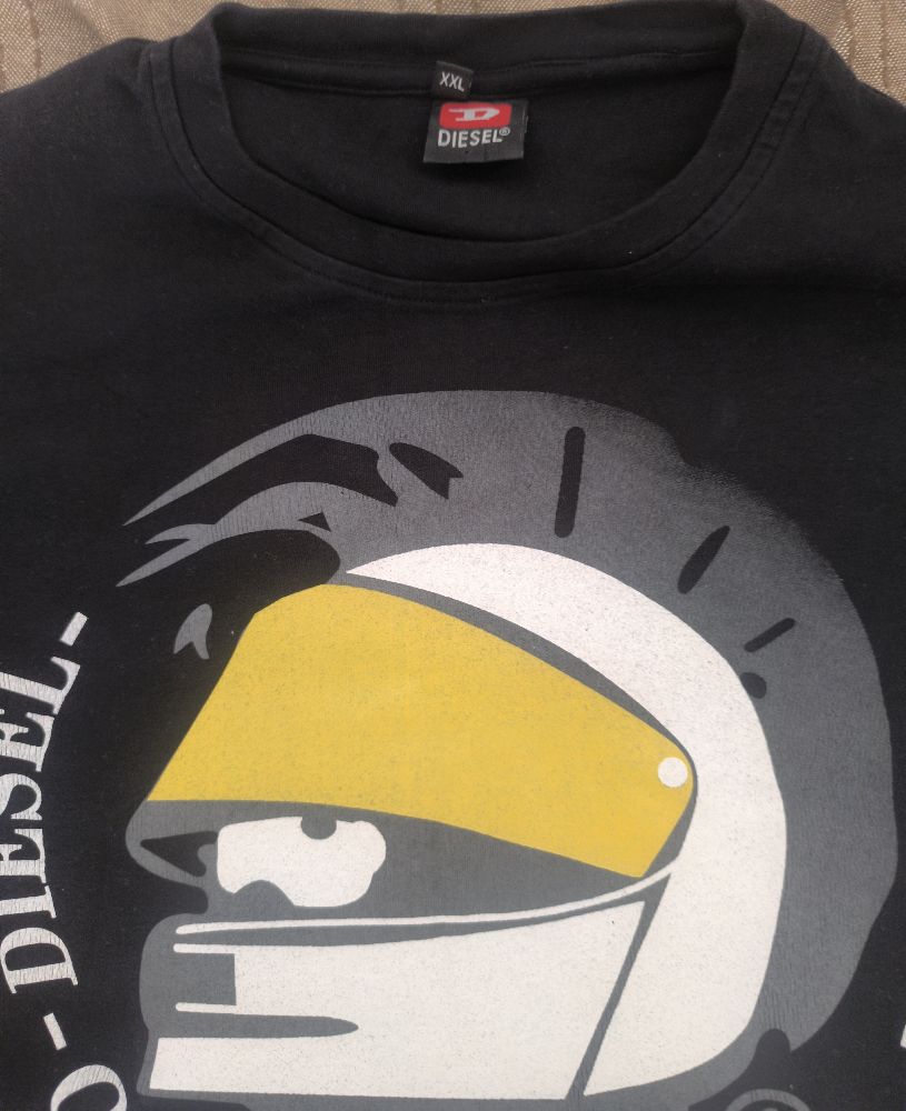 Pull Diesel taille L
