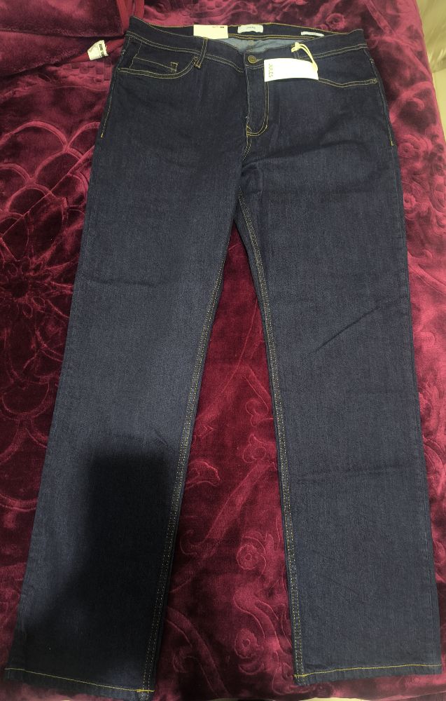 Pantalon Jules neuf avec étiquette 