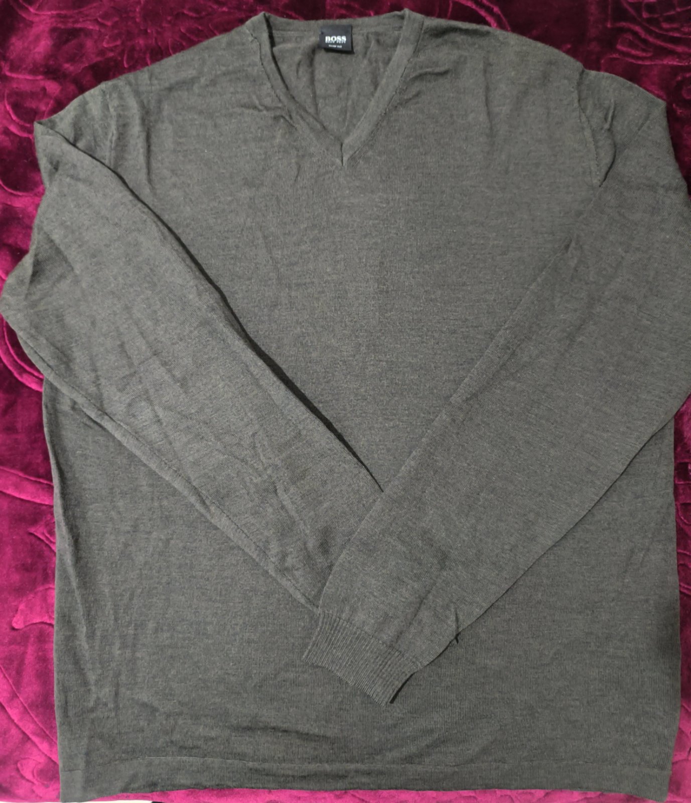 Pull Hugo Boss authentique taille L