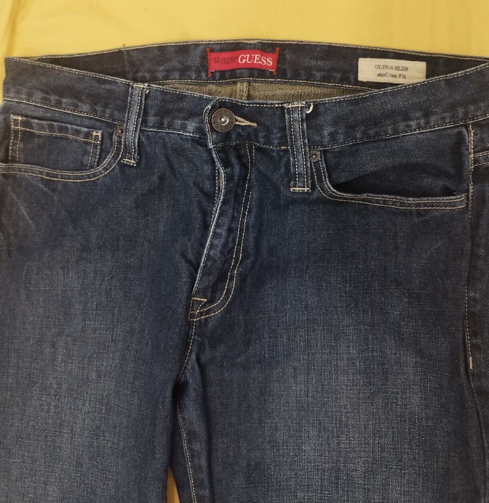 Jeans Guess taille 34