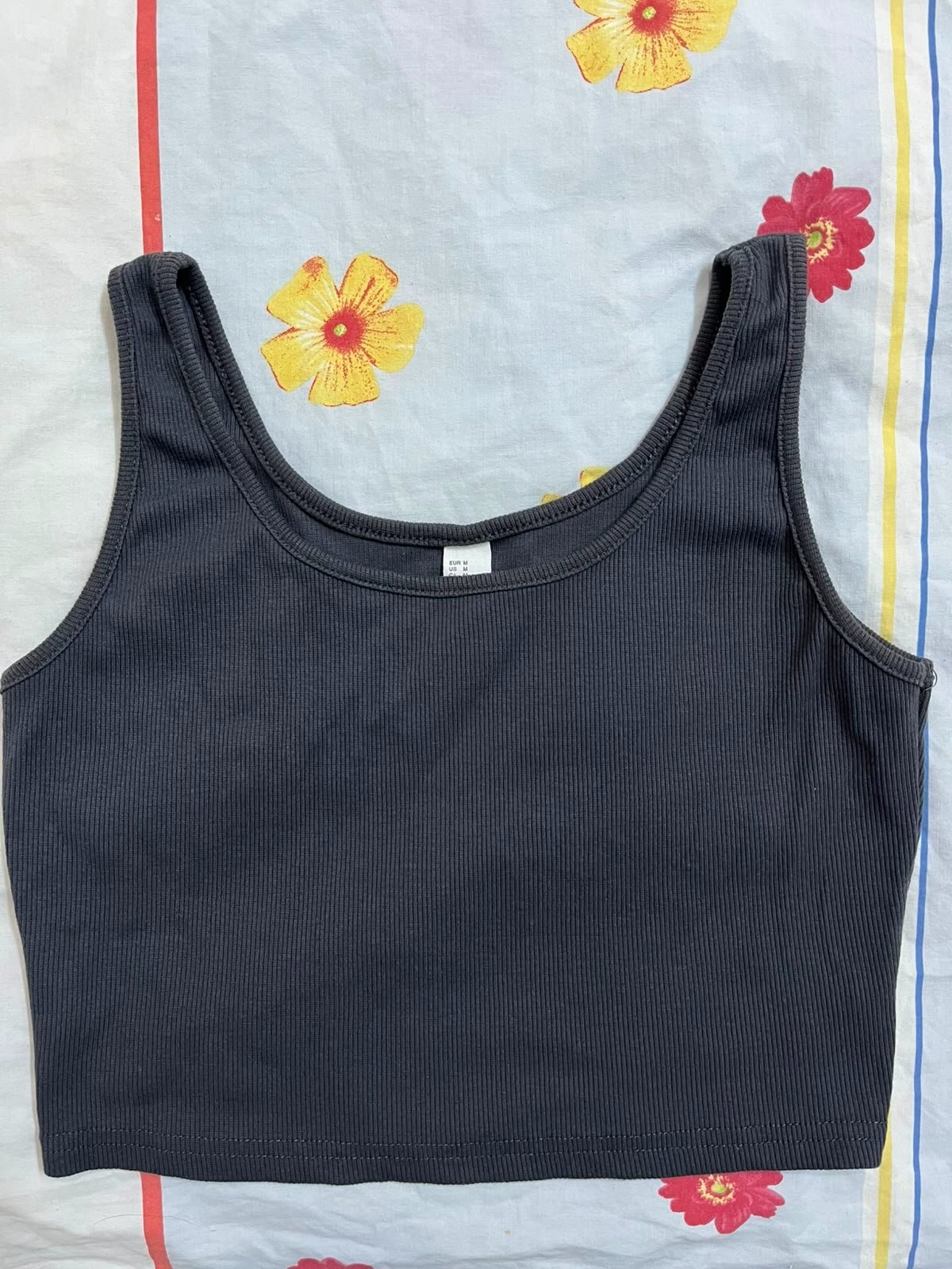 Top gris 