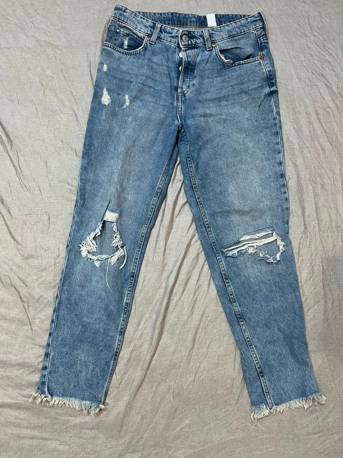 Pantalon en jean de la marque H&M 