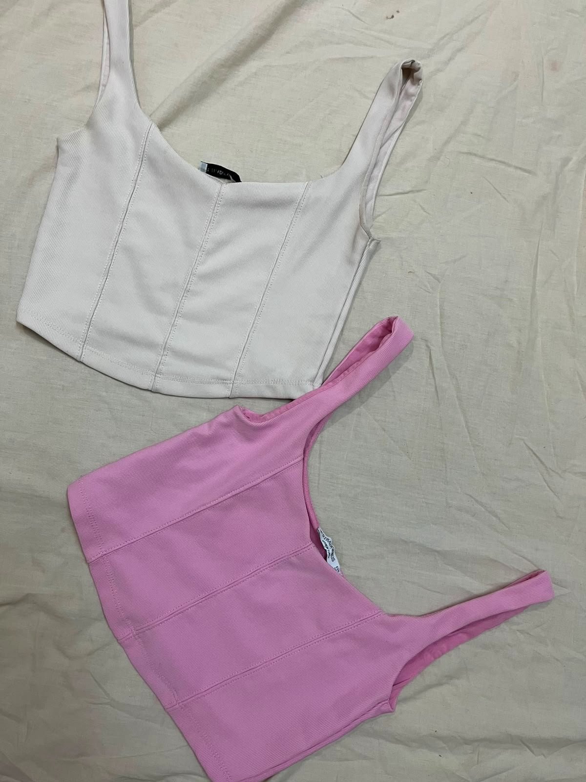 2 tops 